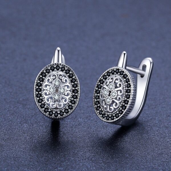 Fashion Creative Copper Plated Earrings Refined Rhinestone - Image 4